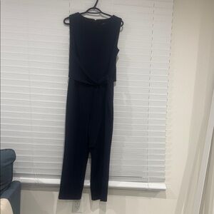 Chic Navy Sleeveless Jumpsuit